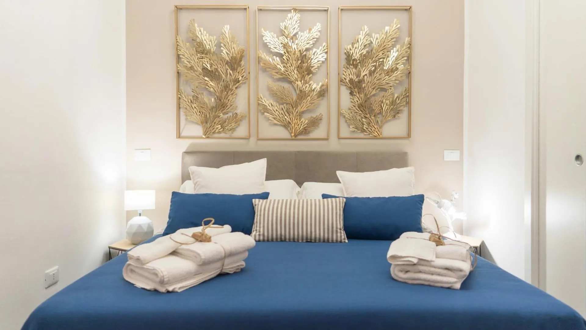 Casa vacanze Regina Damarete Ortigia Boutique Apartment Syracuse